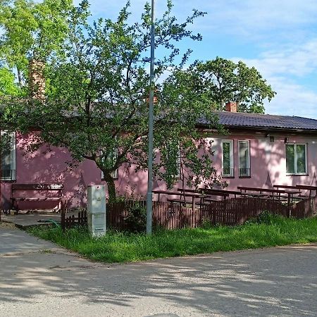 Ubytovani Janami Rakvice Breclav Exterior photo